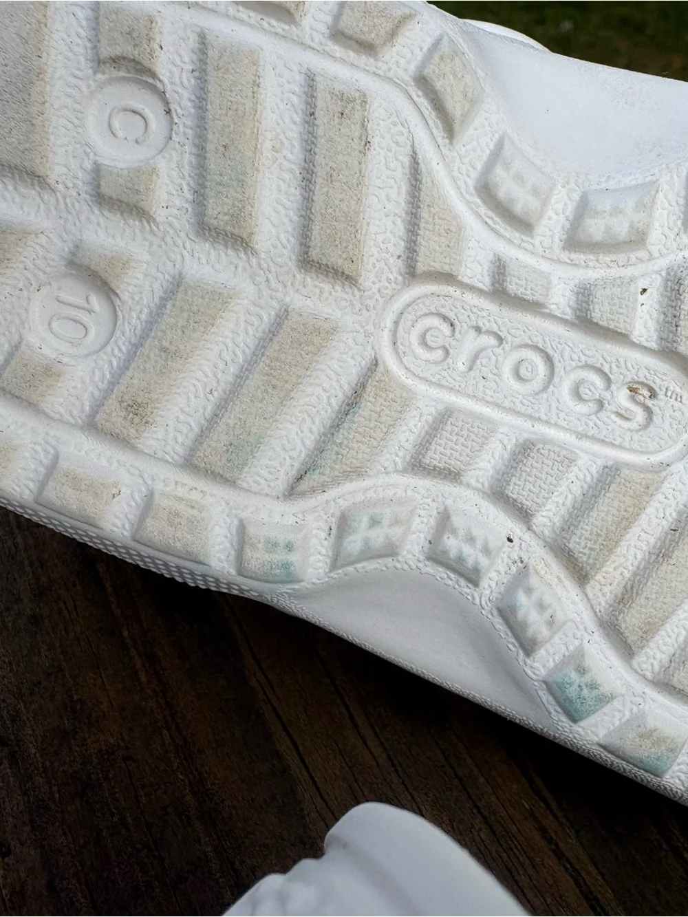Kids Crocs Classic Lined Clogs White Gray Fur C10 cozy
